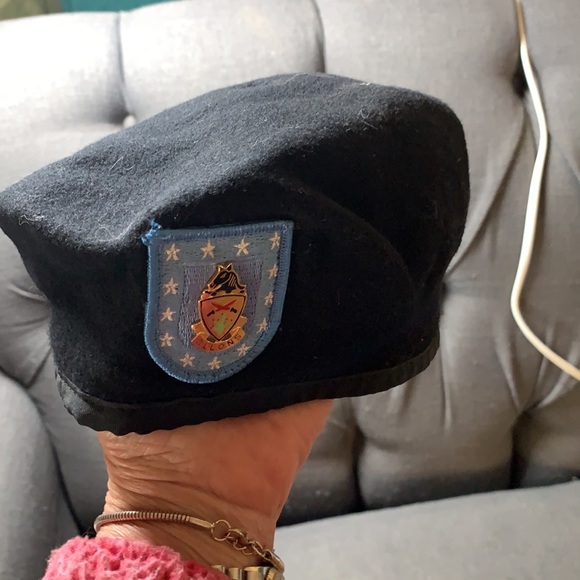 U S Army wool hat - Picture 3 of 4